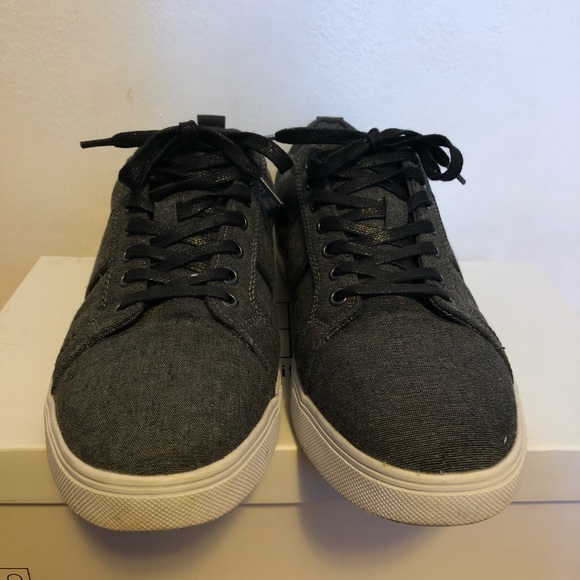 Men’s Steve Madden Sneakers - Picture 2 of 7